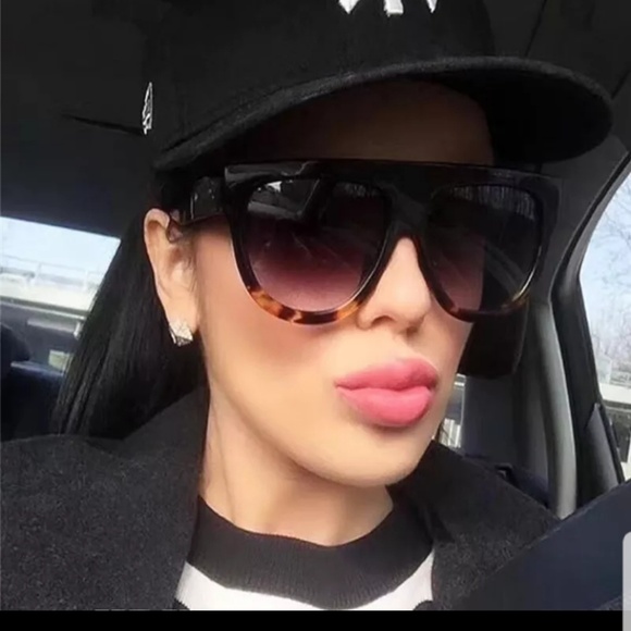 Flat Top Shades - Picture 2 of 9